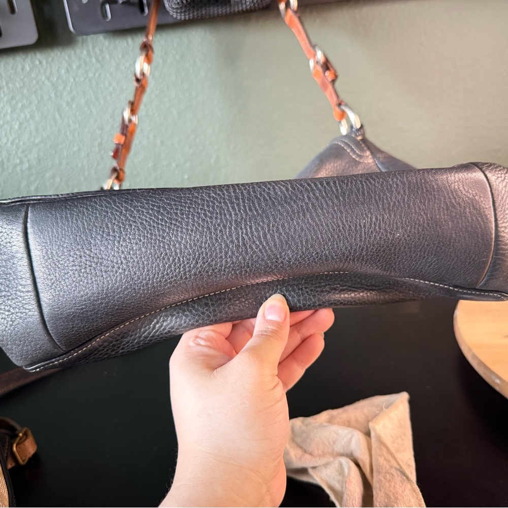 Coach Chelsea 2010 Black Y2K Leather Shoulder Bag - Picture 4 of 15